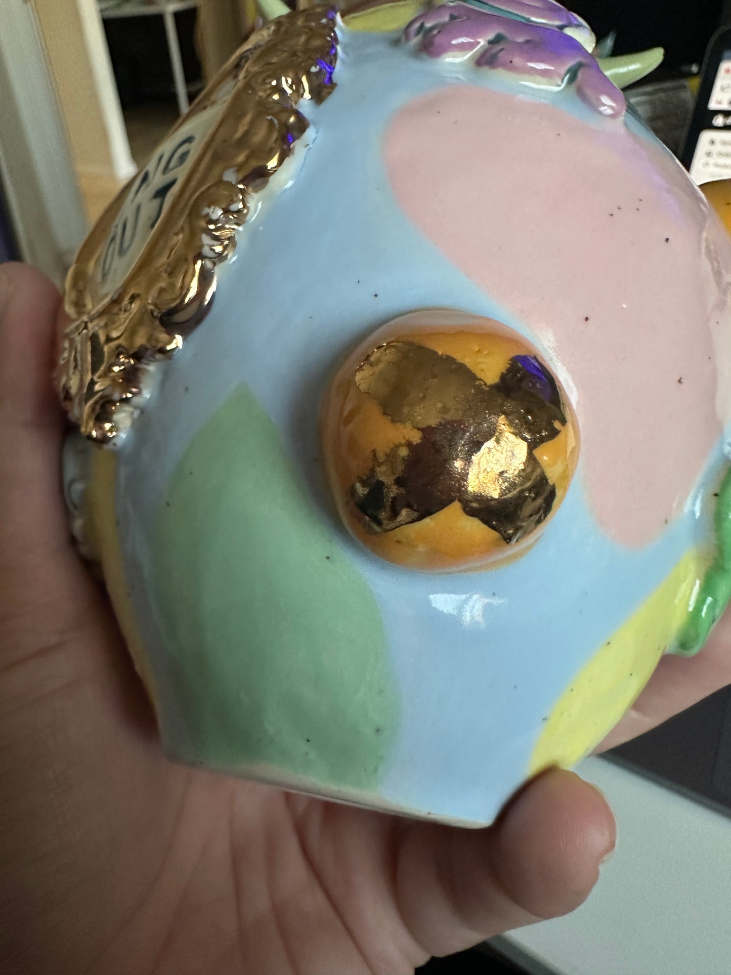 Chin Up Fangs Out Vase