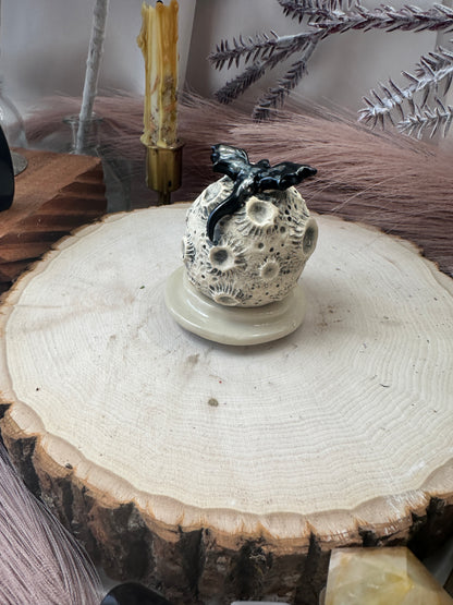 Of Smoke and Moonlight - The Moon's Guardian (Small)