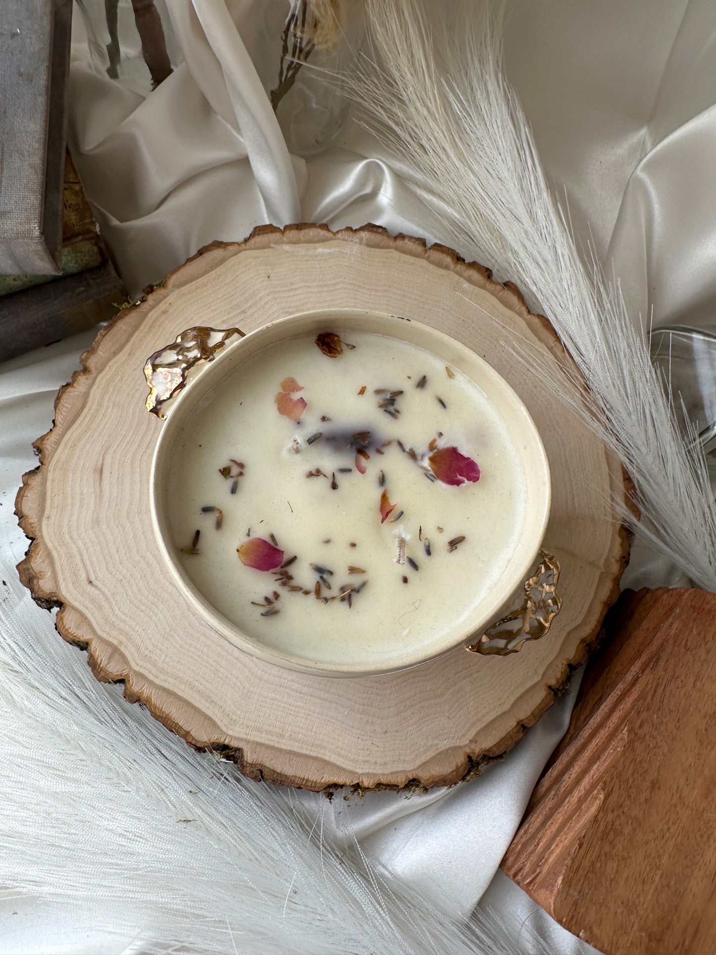 Cauldron Mushroonm Candle