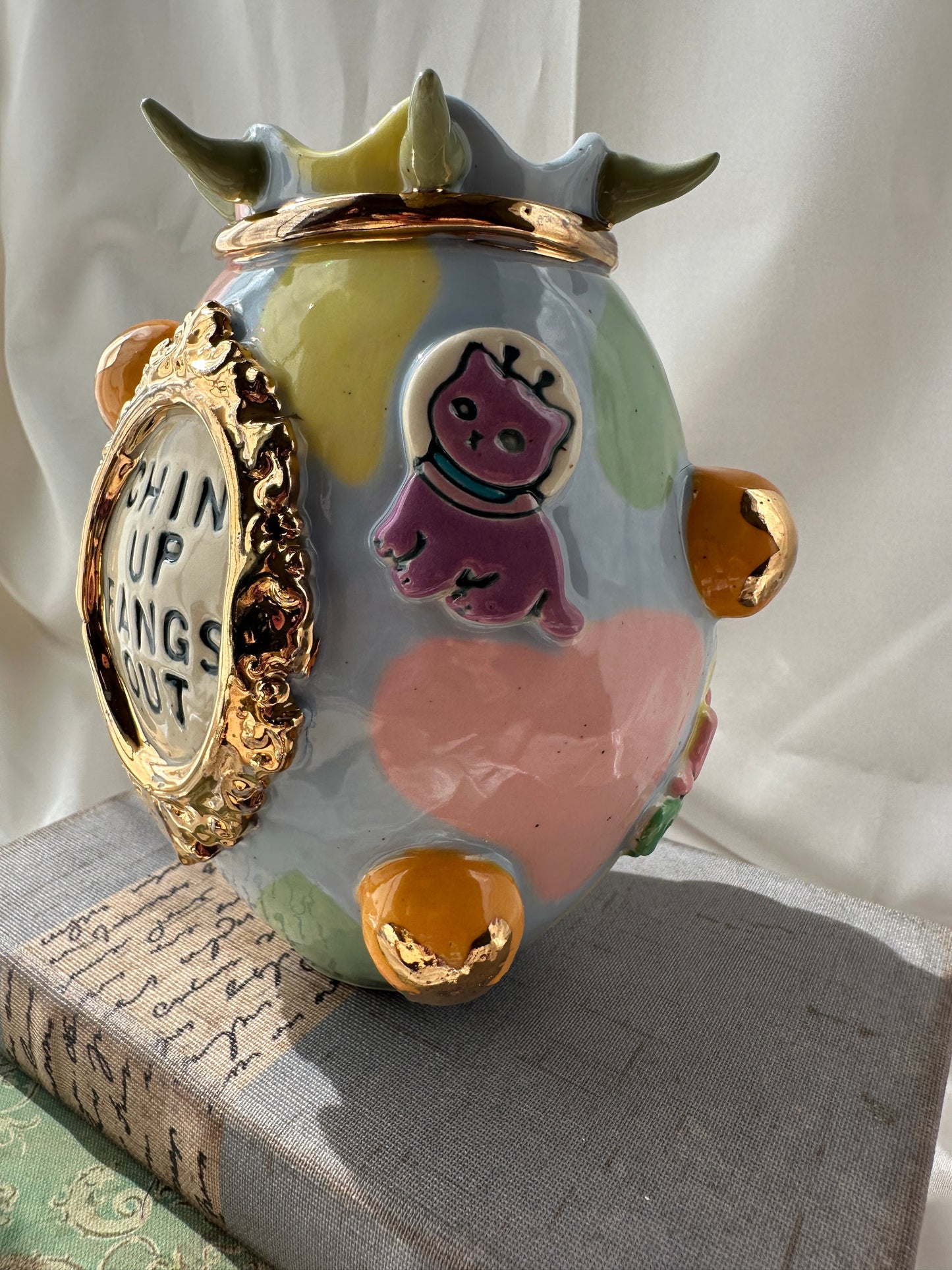 Chin Up Fangs Out Vase